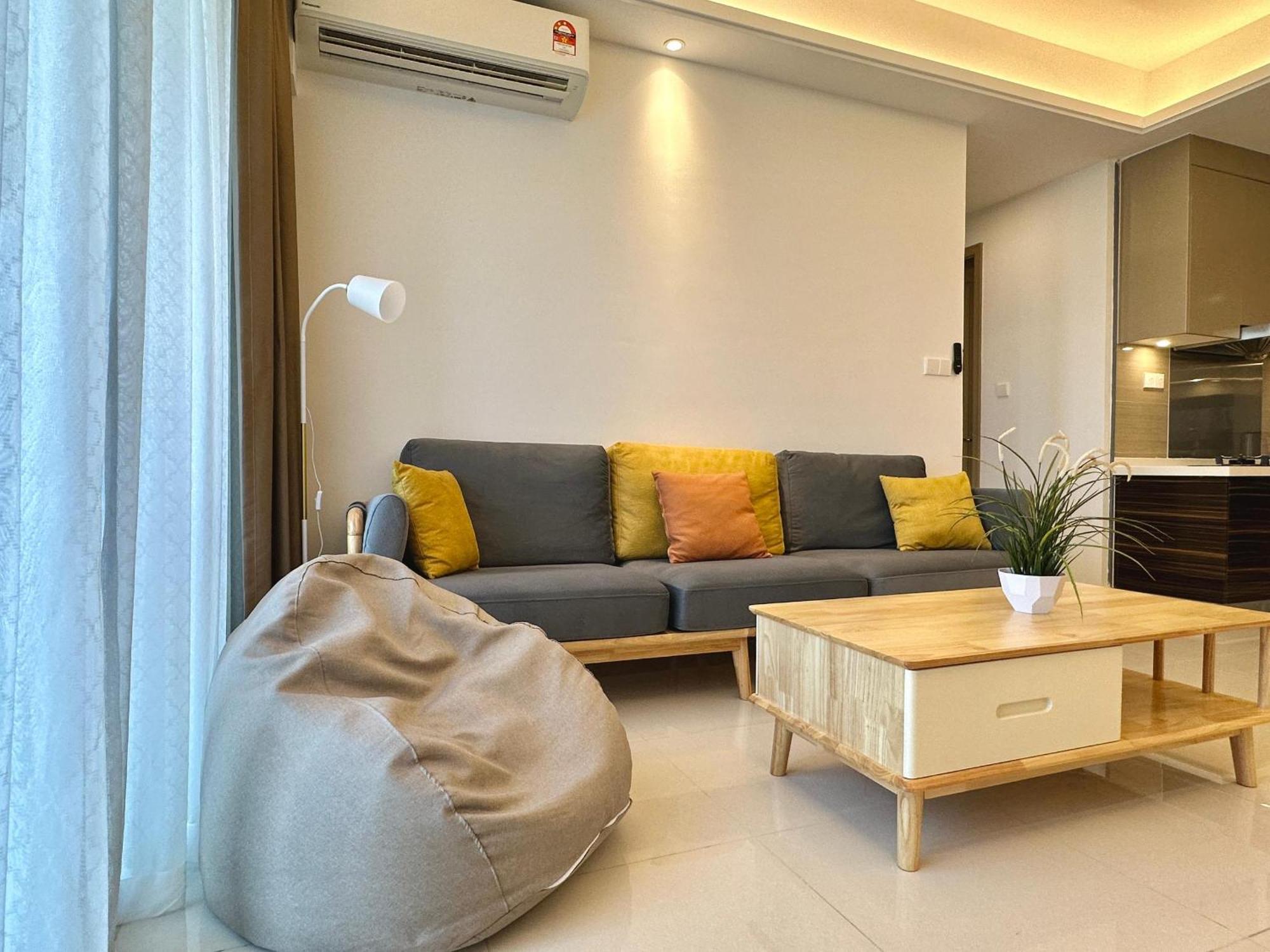 Seaview Cozy R&f Princess Cove By Yijia Apartment